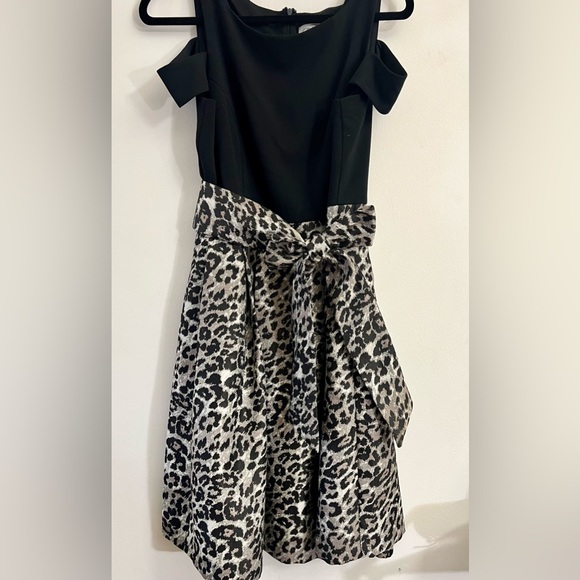 Eliza J Black Cold Shoulder Leopard print dress - Picture 3 of 7